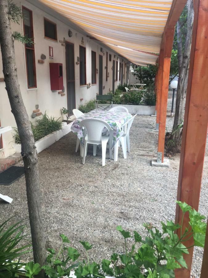 Residence La Quiete Taureana Luaran gambar